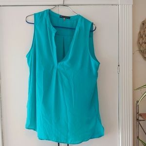 Rose & Olive flowy sleeveless top XL